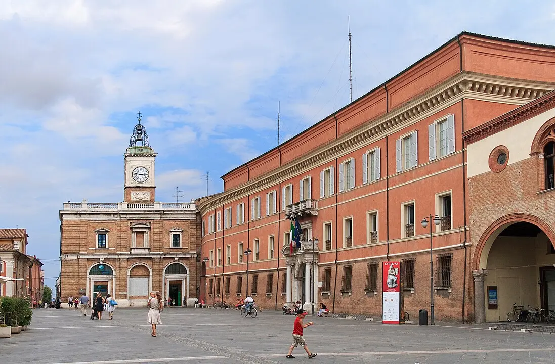 Contenitori per raccolta differenziata Tariffa Corrispettiva Puntuale Ravenna